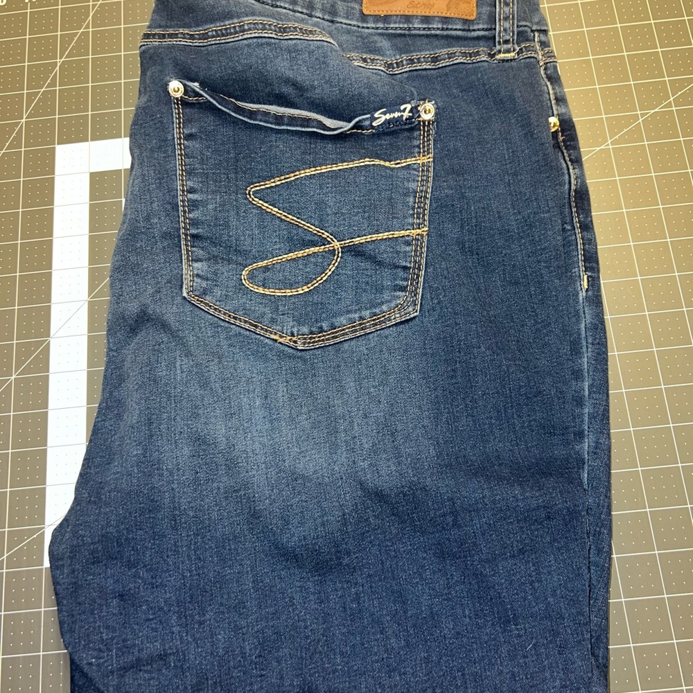 Seven Skinny Jeans size 24